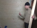Petri Airaksinen pitää talkooryhmän kurissa ja nuhteessa, jotta paneelit tulevat suoraan.